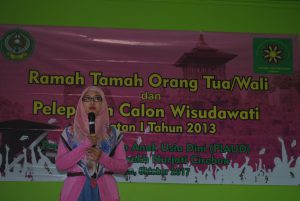 Ramah Tamah Orang Tua/Wali dan Pelepasan Calon Wisudawati Angkatan I Tahun 2013